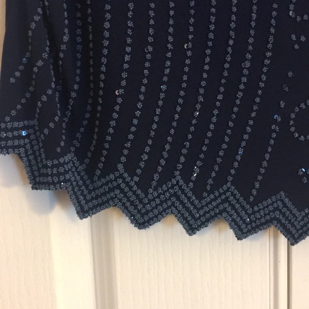 Beautiful Blue Top - Picture 4 of 4